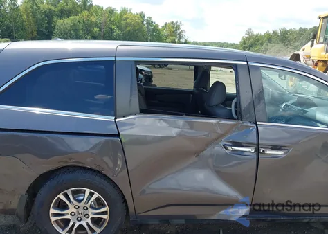 2013 Honda Odyssey Ex-L z USA, uszkodzony, nr VIN 5FNRL5H61DB034976